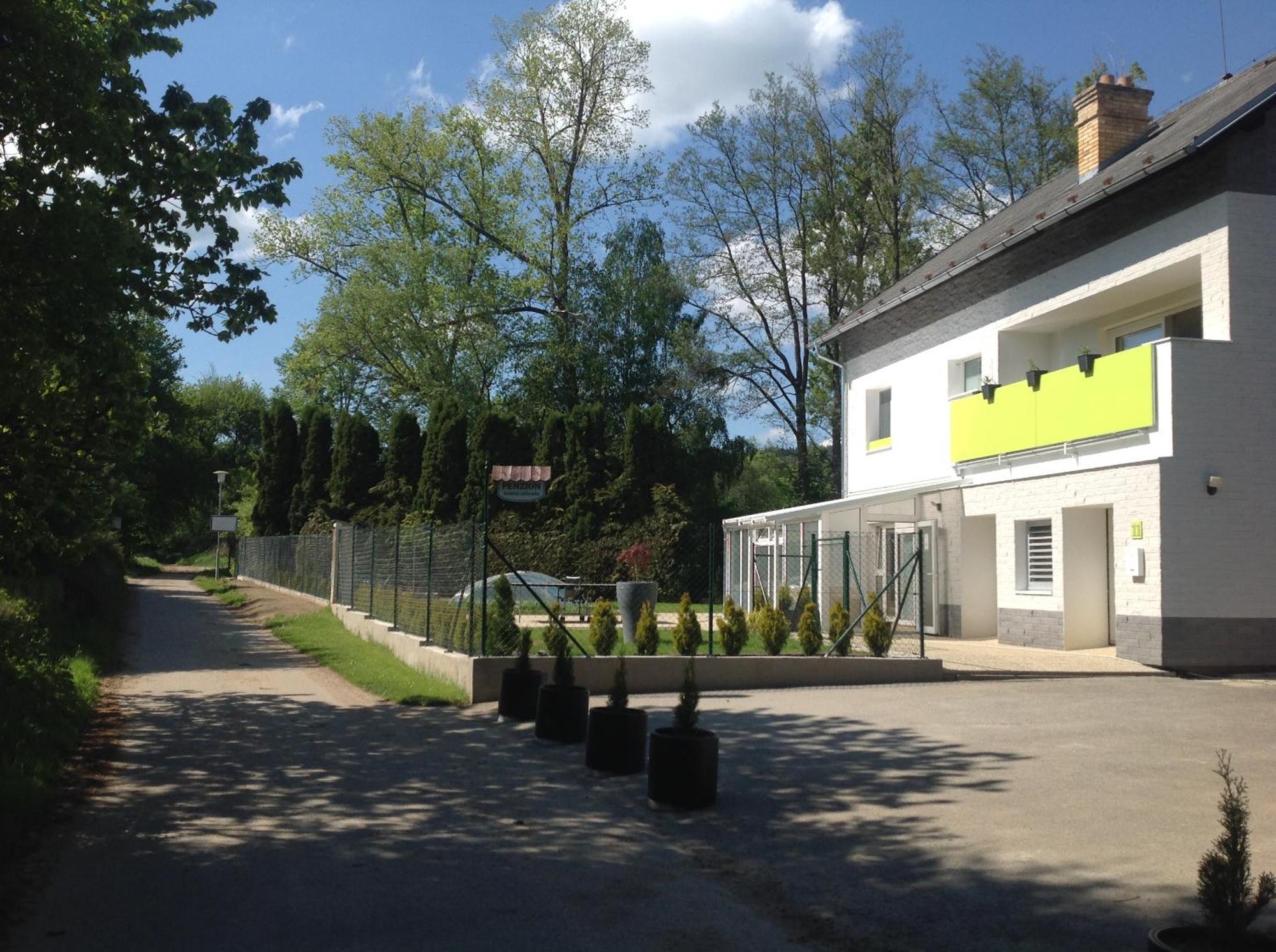 Penzion Zelena Zahrada Kladenske Rovne Luaran gambar